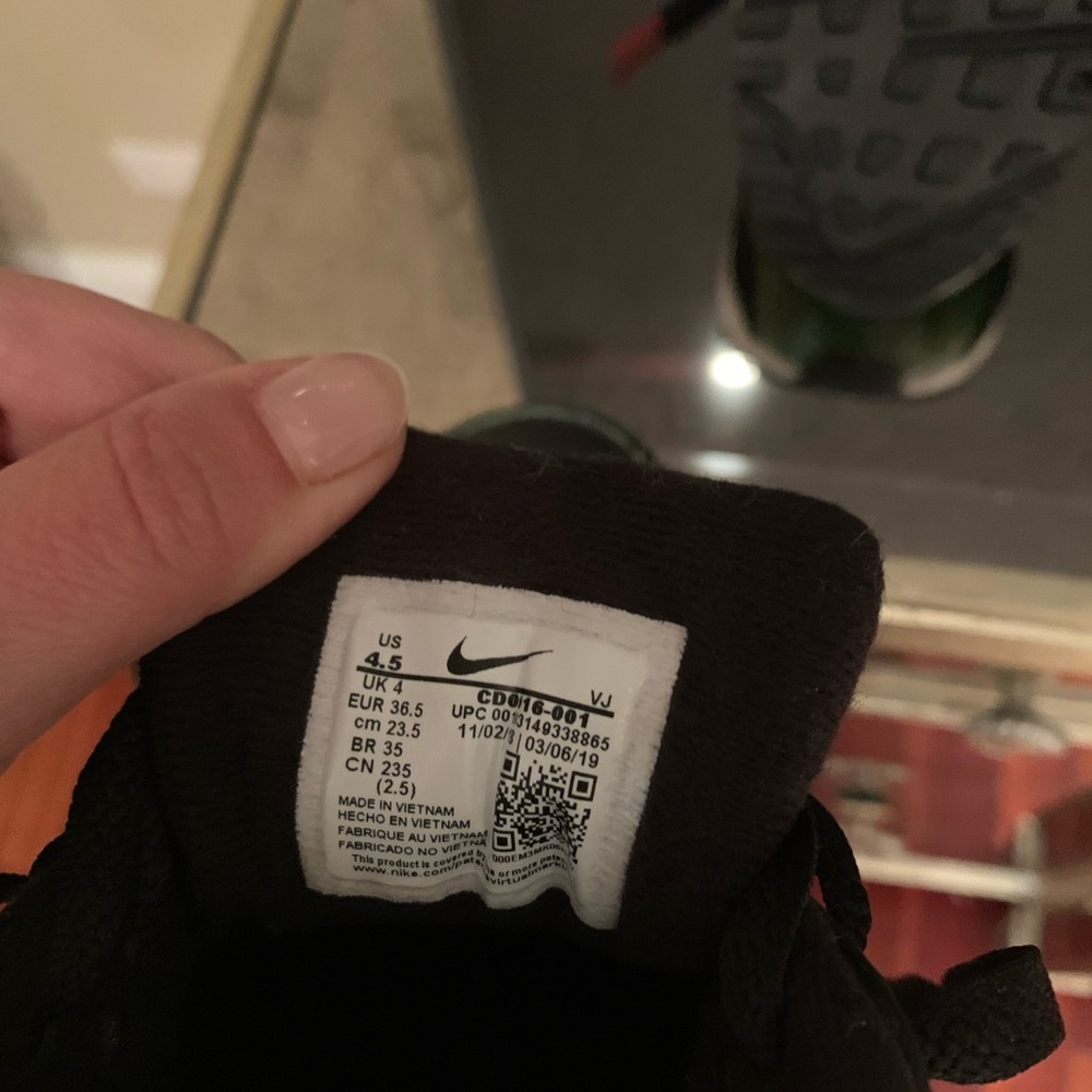 Nike snickers - Picture 5 of 5